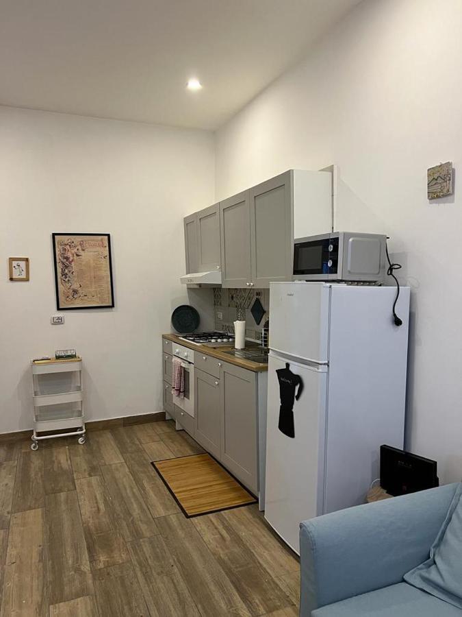דירות נאפולי Casa Gaia A Due Passi Dal Duomo מראה חיצוני תמונה
